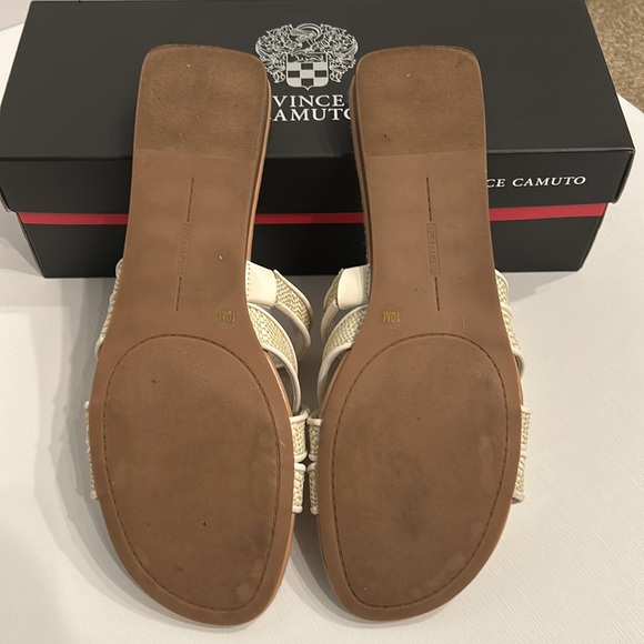 Vince Camuto sandals size 10M - Picture 7 of 7
